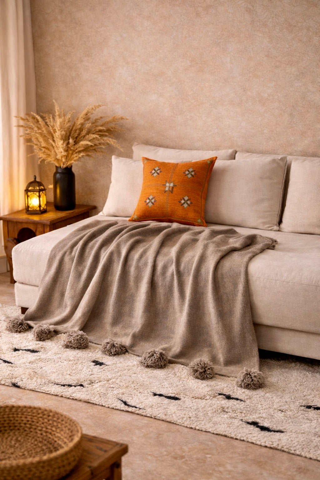 COUVERTURE NATURELLE POMPONS