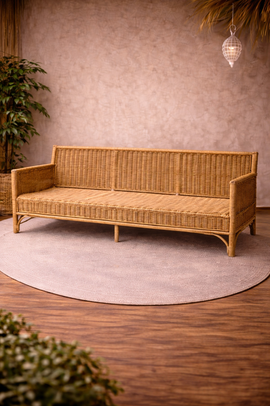 Canapé artisanal en fibres naturelles – Fabrication marocaine